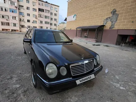 Mercedes-Benz E 320 1998 года за 2 800 000 тг. в Актау – фото 7