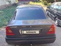 Mercedes-Benz C 180 1994 года за 1 850 000 тг. в Темиртау