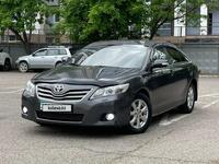 Toyota Camry 2010 года за 6 100 000 тг. в Алматы