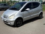 Mercedes-Benz A 190 2001 года за 2 200 000 тг. в Петропавловск – фото 2