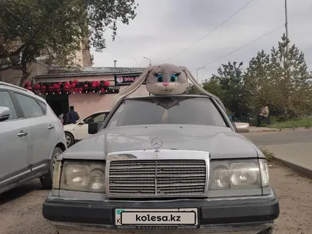 Mercedes-Benz E 200 1988 года за 1 000 000 тг. в Жезказган