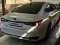 Lexus ES 250 2018 года за 20 000 000 тг. в Алматы – фото 2