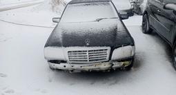 Mercedes-Benz C 180 1993 года за 800 000 тг. в Астана – фото 3