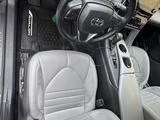 Toyota Avalon 2018 года за 17 500 000 тг. в Астана – фото 2