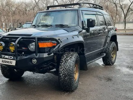 Toyota FJ Cruiser 2008 года за 14 500 000 тг. в Алматы – фото 6