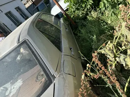 Mercedes-Benz E 230 1988 года за 550 000 тг. в Шымкент – фото 2