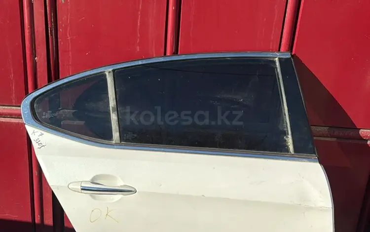 Дверь задняя правая KIA CADENZA, KIA K7 за 100 тг. в Кызылорда