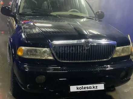 Lincoln Navigator 1999 года за 3 300 000 тг. в Алматы