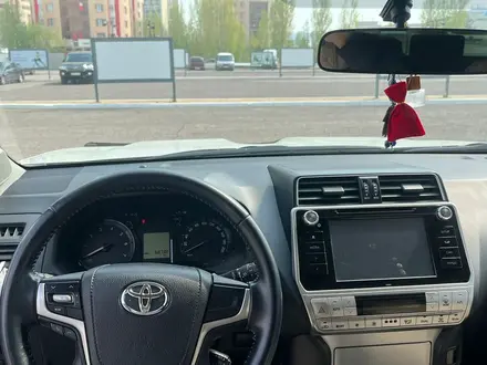 Toyota Land Cruiser Prado 2018 года за 22 888 666 тг. в Астана – фото 7