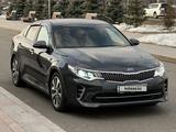 Kia K5 2019 года за 10 900 000 тг. в Алматы – фото 2