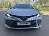 Toyota Camry 2018 года за 14 050 000 тг. в Алматы – фото 4