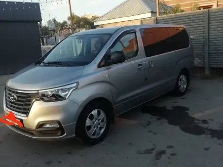 Hyundai Starex 2018 года за 15 500 000 тг. в Тараз