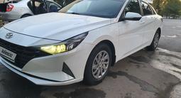 Hyundai Elantra 2021 года за 7 700 000 тг. в Астана – фото 3