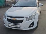 Chevrolet Cruze 2013 года за 4 100 000 тг. в Караганда – фото 2