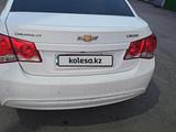 Chevrolet Cruze 2013 года за 4 100 000 тг. в Караганда – фото 4
