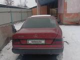 Mercedes-Benz E 200 1991 года за 1 150 000 тг. в Алматы – фото 5