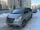 Hyundai Starex 2012 годаfor8 500 000 тг. в Астана