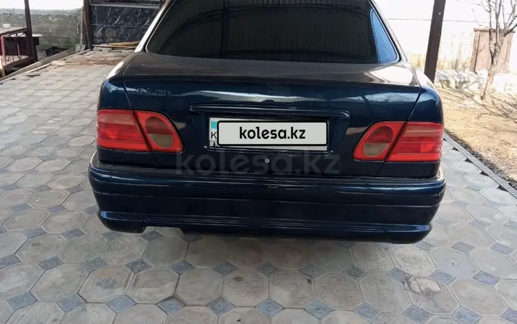 Mercedes-Benz E 230 1996 года за 2 500 000 тг. в Шымкент