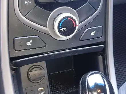 Hyundai Elantra 2014 года за 5 500 000 тг. в Актау – фото 17