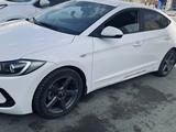 Hyundai Elantra 2018 годаүшін8 000 000 тг. в Актобе – фото 2