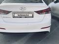 Hyundai Elantra 2018 года за 8 000 000 тг. в Актобе – фото 7