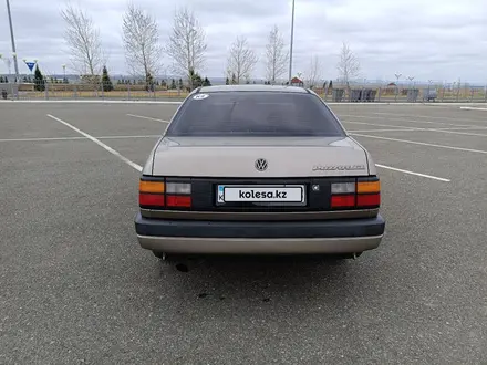 Volkswagen Passat 1991 года за 1 800 000 тг. в Семей – фото 4