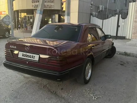 Mercedes-Benz E 230 1987 годаүшін1 000 000 тг. в Кордай – фото 4