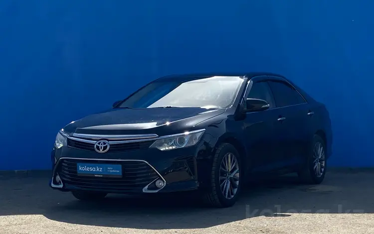 Toyota Camry 2017 года за 12 120 000 тг. в Алматы