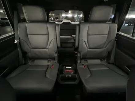 Toyota Sequoia 2026 года за 61 800 000 тг. в Семей – фото 13