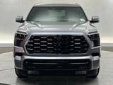 Toyota Sequoia 2026 годаүшін61 800 000 тг. в Семей – фото 2