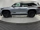 Toyota Sequoia 2026 годаүшін61 800 000 тг. в Семей – фото 3