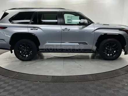 Toyota Sequoia 2026 года за 61 800 000 тг. в Семей – фото 4