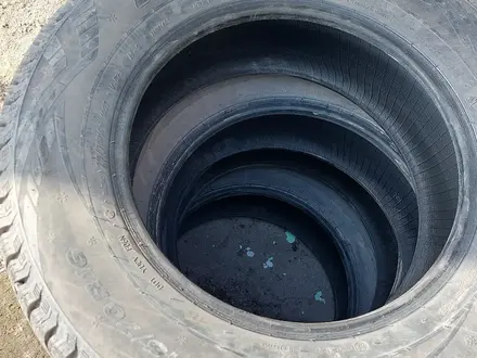 Зимние шины. С шипами 4 баллона за 40 000 тг. в Алматы – фото 2