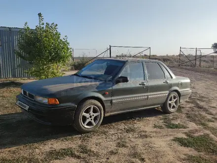 Mitsubishi Galant 1992 года за 800 000 тг. в Уральск