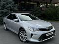 Toyota Camry 2015 годаfor11 000 000 тг. в Тараз