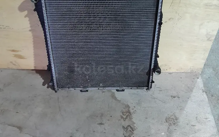 Радиатор Х5 за 45 000 тг. в Алматы