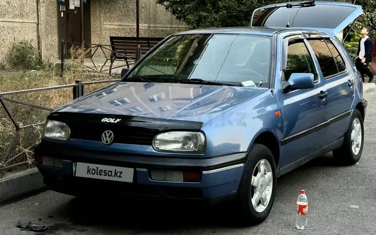 Volkswagen Golf 1993 годаfor1 600 000 тг. в Шымкент