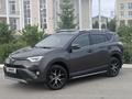 Toyota RAV4 2018 года за 10 500 000 тг. в Уральск – фото 4