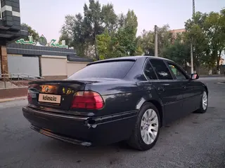 BMW 730