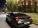 Hyundai Elantra 2023 года за 8 700 000 тг. в Астана – фото 5