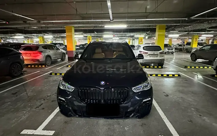 BMW X5 2020 года за 35 000 000 тг. в Астана