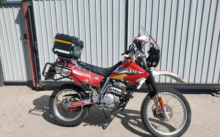 Honda  Honda XR250 1998 годаүшін2 000 000 тг. в Алматы