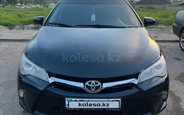 Toyota Camry 2017 года за 8 000 000 тг. в Шымкент