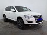 Volkswagen Touareg 2007 года за 5 000 000 тг. в Астана – фото 3