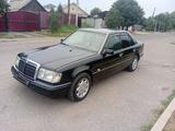 Mercedes-Benz E 200 1994 года за 2 000 000 тг. в Алматы