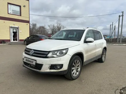 Volkswagen Tiguan 2011 года за 5 900 000 тг. в Костанай – фото 4