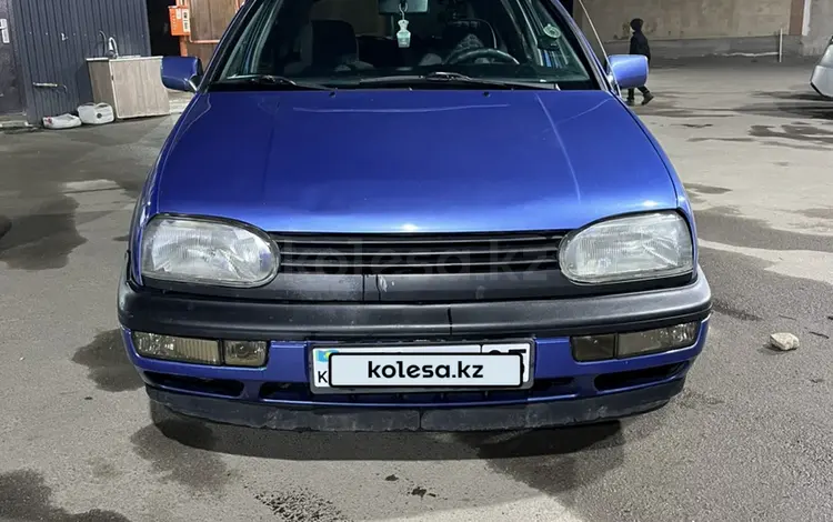 Volkswagen Golf 1993 годаүшін1 300 000 тг. в Алматы