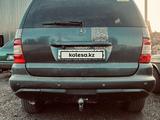 Mercedes-Benz ML 320 2002 годаfor4 500 000 тг. в Астана – фото 4