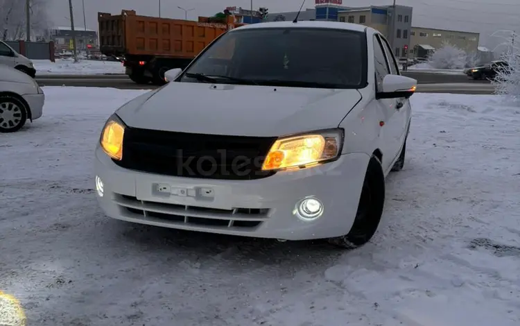 ВАЗ (Lada) Granta 2190 2012 годаүшін1 100 000 тг. в Астана