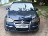 Volkswagen Jetta 2006 годаfor2 400 000 тг. в Талдыкорган